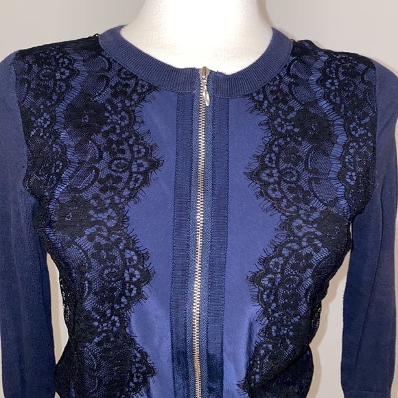 Banana Republic lace front 3/4 sleeve cardigan - Picture 2 of 11